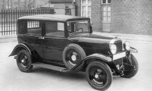 Opel 1.8 Liter, 90 anni della berlina del rilancio.