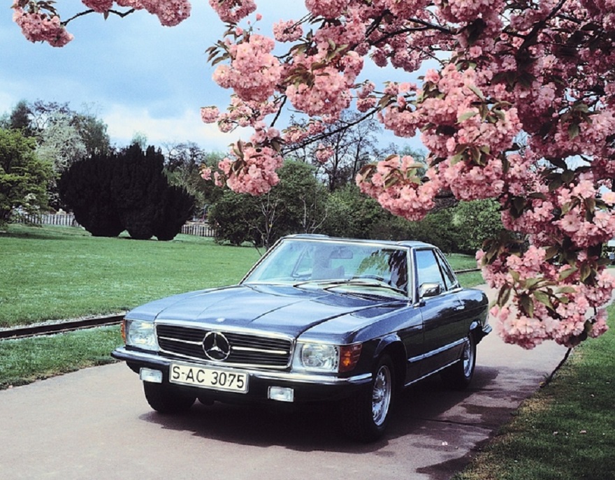 Mercedes-Benz SL, 50 anni di storia per la serie ‘107’.