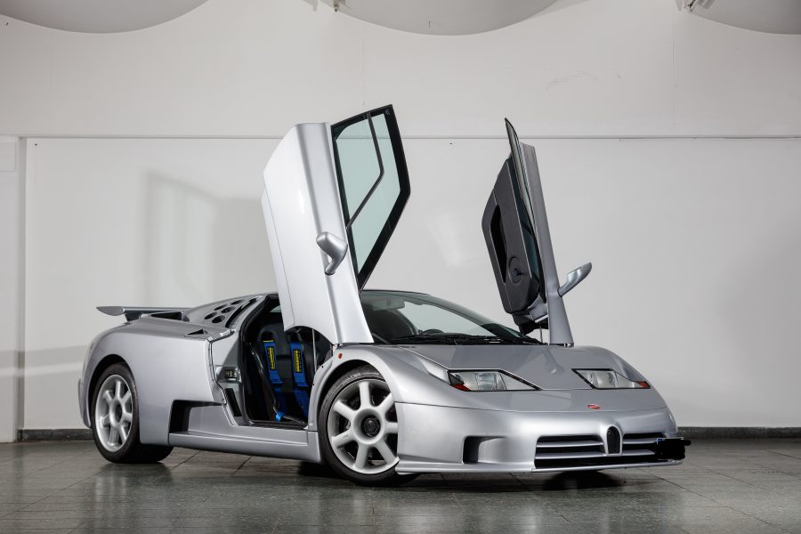 Bugatti celebra i 30 anni dal debutto della iconica EB110.
