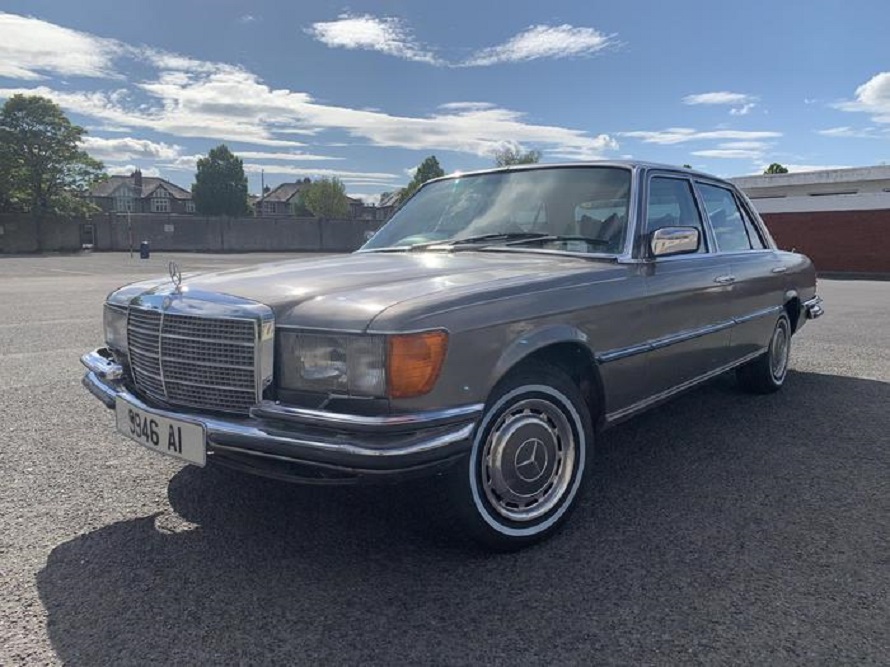 Mercedes 450 SEL, in vendita l’auto di Bono Vox.