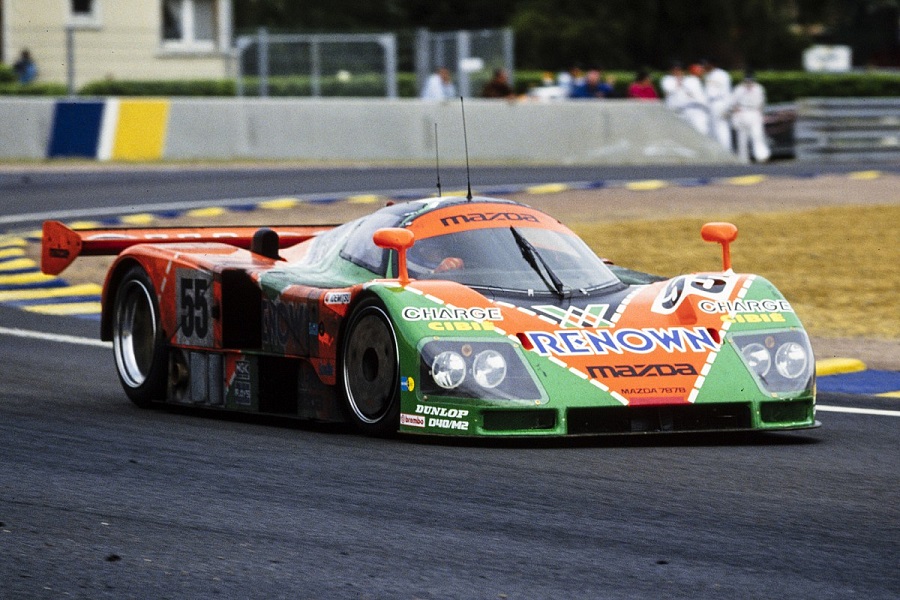 Mazda celebra il 30° anniversario della vittoria di Le Mans.