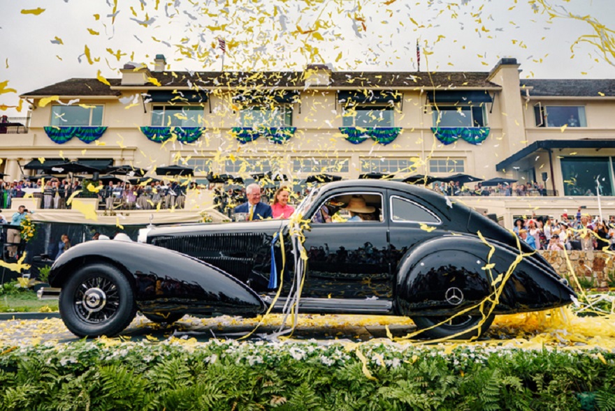 Mercedes 540K Autobahn Kurier vince Concorso di Pebble Beach.