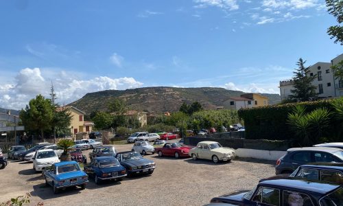 Grande successo di partecipazione per Ruote nella Storia tra Alghero e Bosa.