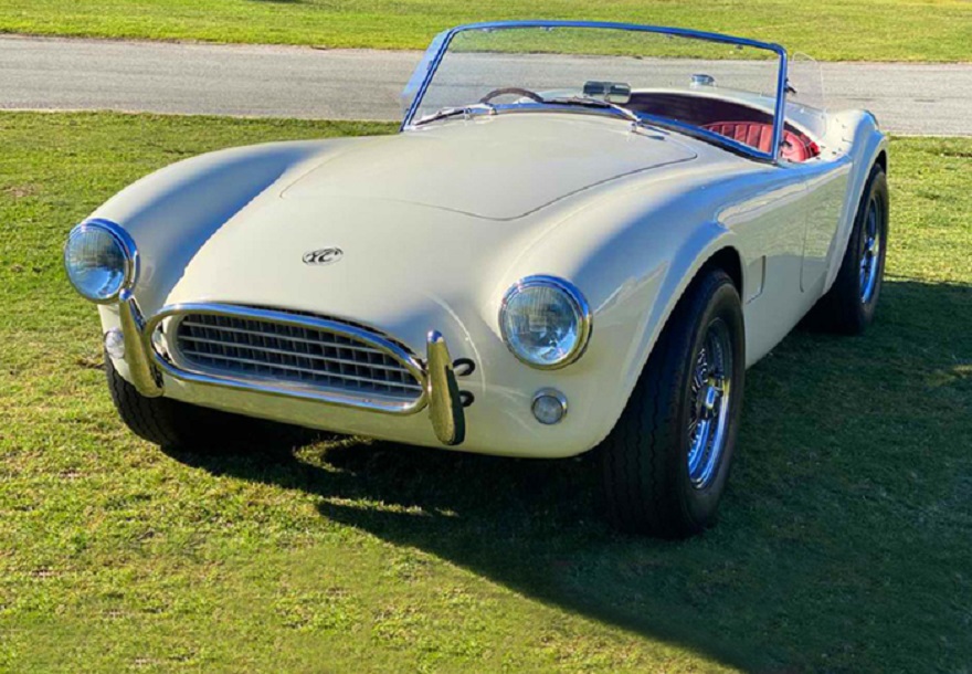 AC Cobra Serie 1, pronta inedita versione elettrica 305 Cv.
