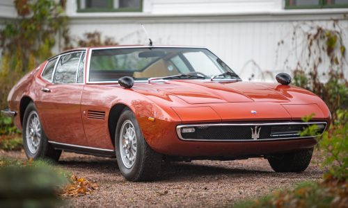 Maserati Ghibli, una storia di successi che inizia 55 anni fa.