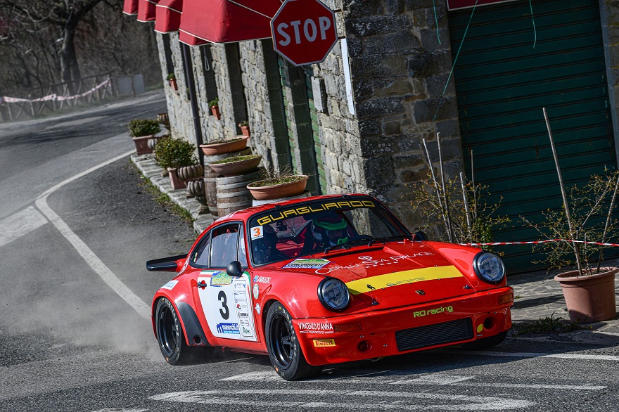 Vittoria per l’equipaggio siciliano Lombardo – Consiglio al’Historic Rally delle Vallate Aretine.