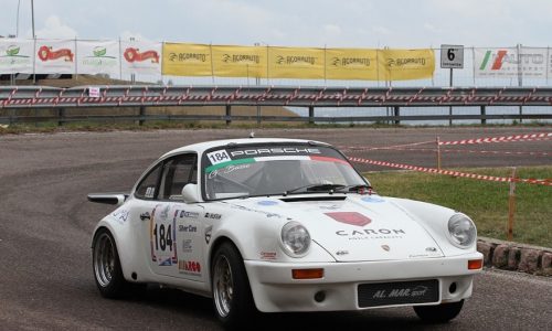 Basso con la Porsche 911 l centra una bella vittoria nella cronoscalata casalinga.