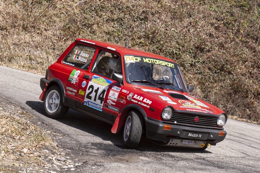 Venti piccole A112 Abarth al Valsugana per il loro Trofeo.