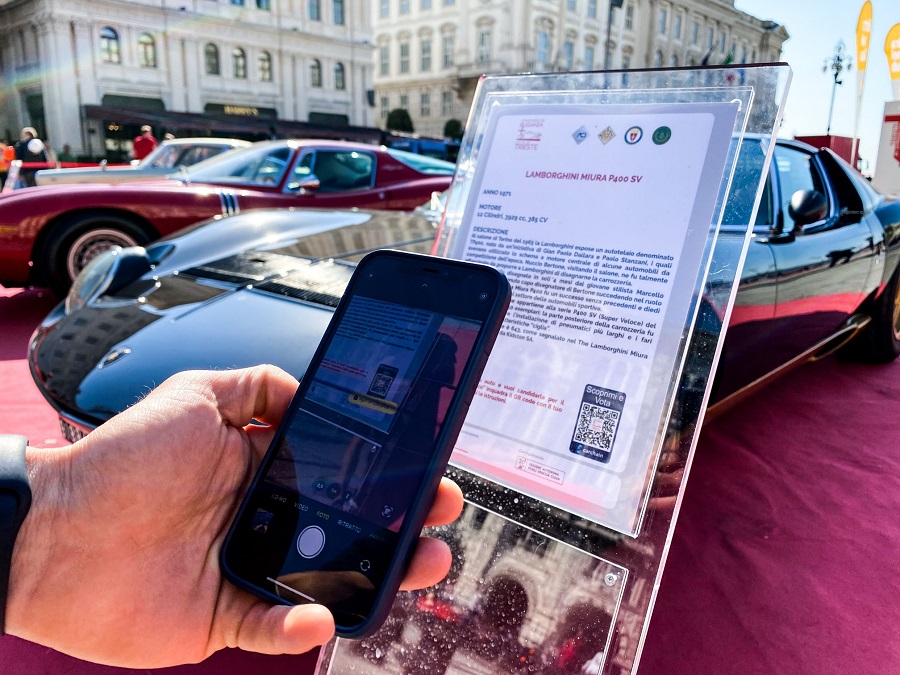 Il grande pubblico protagonista del Concorso di Eleganza “Città di Trieste”.