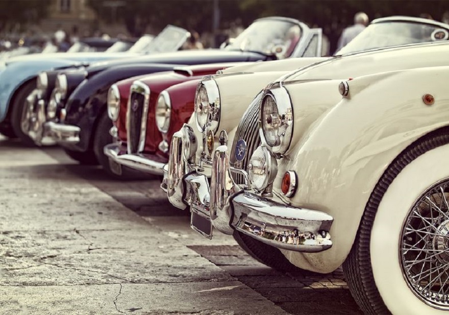 Ruote nella Storia: motori accesi per la “Classic Experience”.