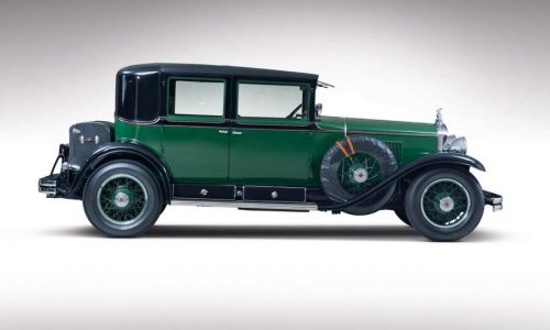 Al Capone, all’asta una Cadillac blindata del 1928.
