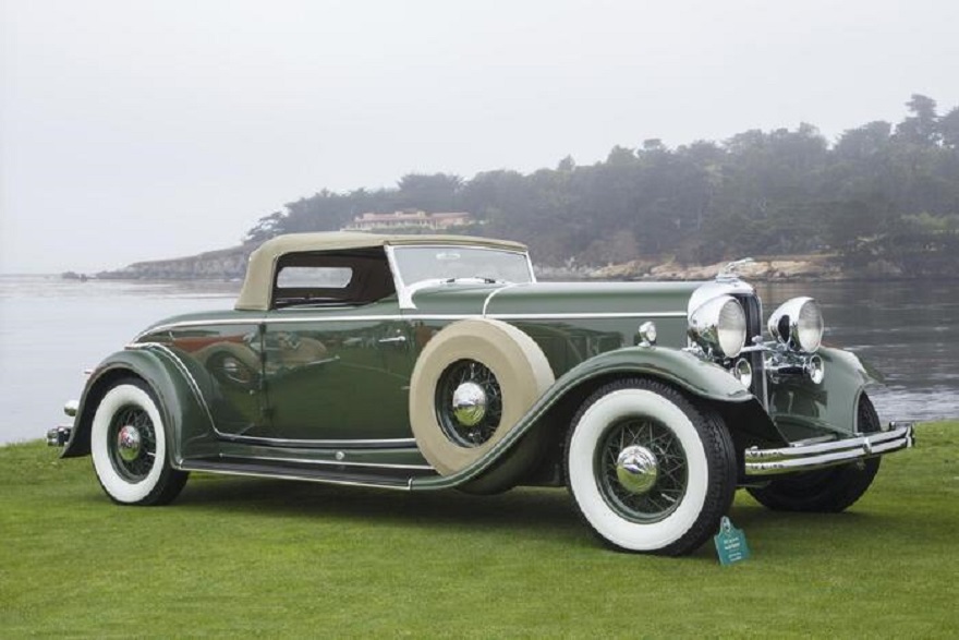 Al Concorso di Eleganza di Pebble Beach 100 anni di Lincoln.