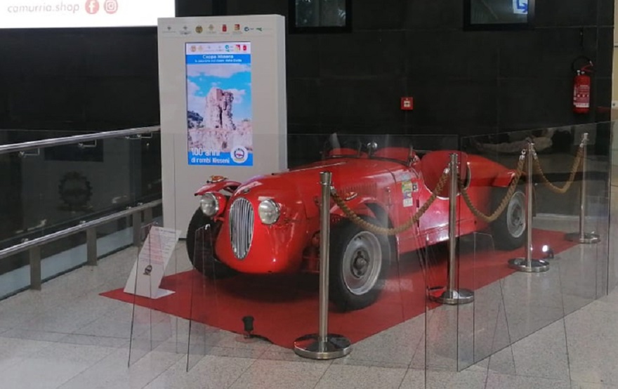 Esposta in aeroporto Catania la ‘Barchetta Tornatore’.