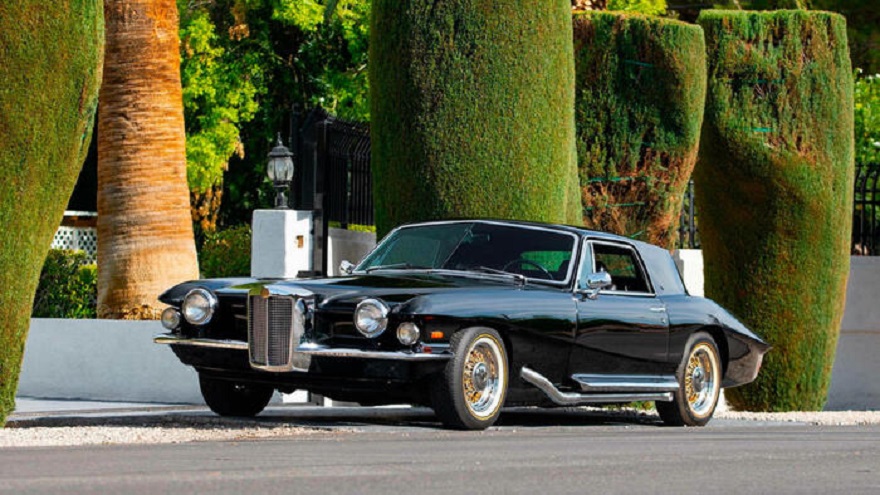 Elvis Presley, all’asta la Stutz Blackhawk del ‘Re del rock’.