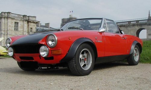 Il Cinturato Pirelli per le sportive di Fiat 850 e 124.
