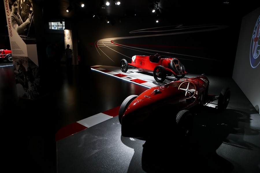 “A luci spente” al Museo Alfa Romeo.