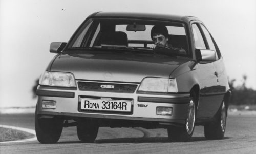 Opel, 95 anni in Italia.