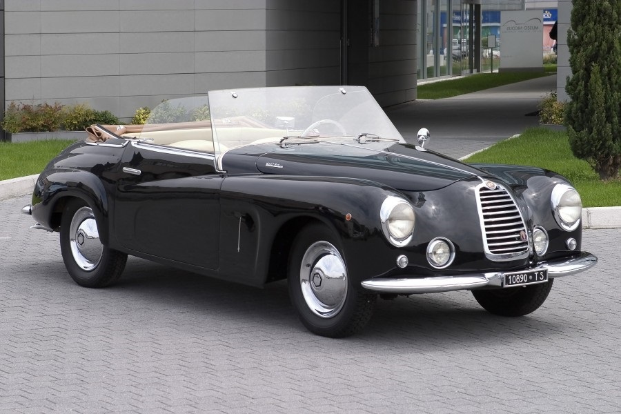 La Fiat 1100 Vistotal del Museo Nicolis sulla stampa britannica.