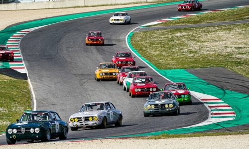 Tornano le vibrazioni da corsa di Canossa Events.