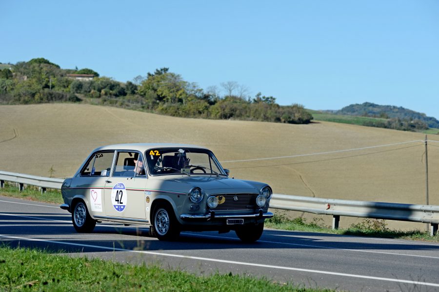 La Targa AC Bologna scalda i motori.