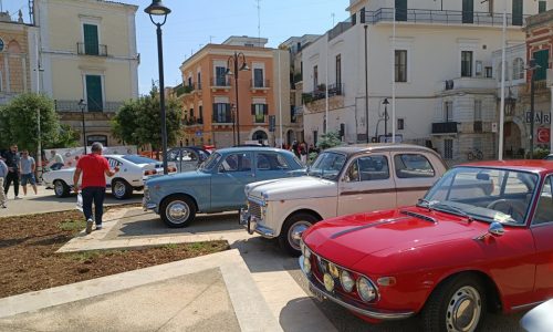 Ruote nella Storia a Noicattaro tra cultura e passione.