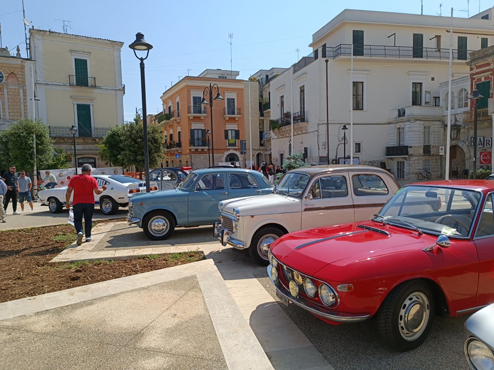 Ruote nella Storia a Noicattaro tra cultura e passione.