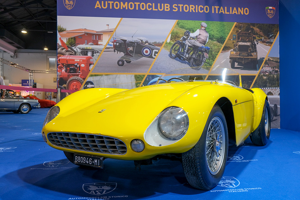 ASI Village al salone “Auto e Moto d’Epoca” 2023.