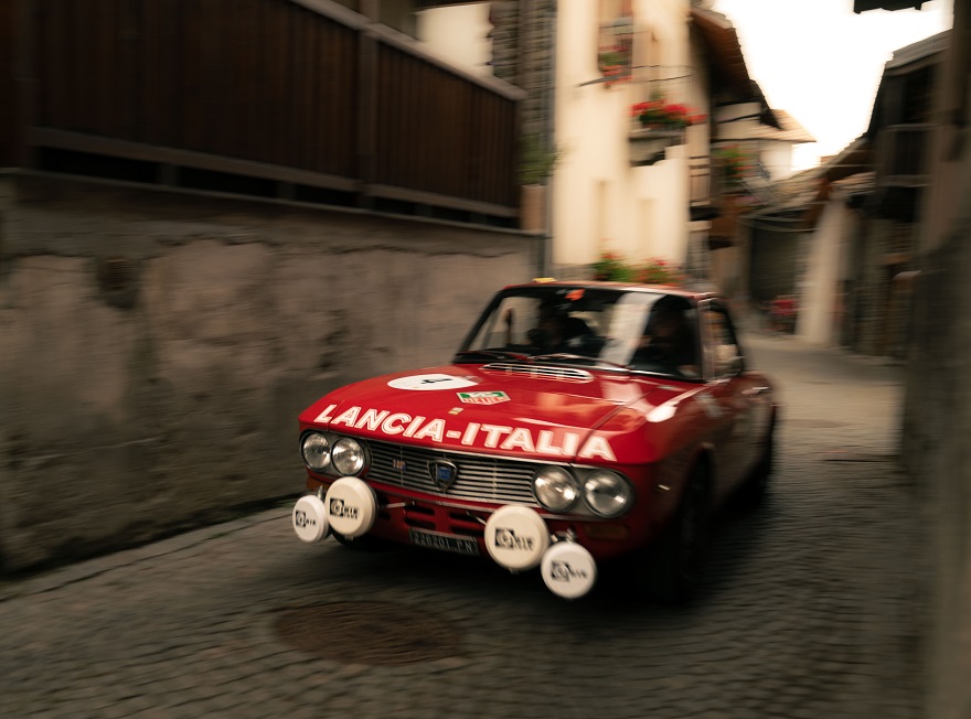 Buona la prima Cisalpina Classic Race all’ombra del Monte Bianco.