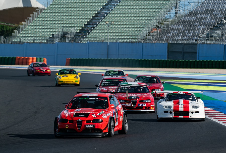 “Trionfo di Pucciarelli: SESA Racing Dominante nella Youngtimer Cup 2023”.