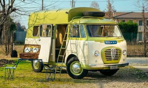 All’Asta da Bonhams un Alfa Romeo T10 Autotutto del 1955 Trasformato in Camper.