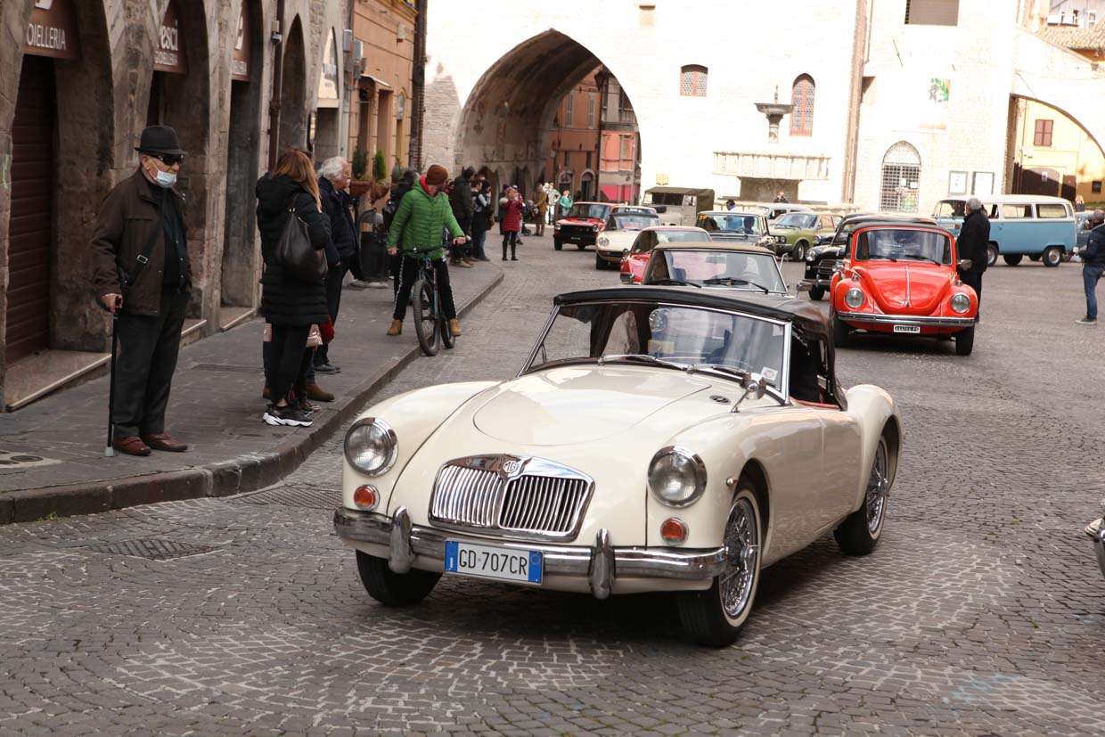 Prima Edizione di “Andar per Borghi e Castelli” organizzata dal CAEM/Scarfiotti.