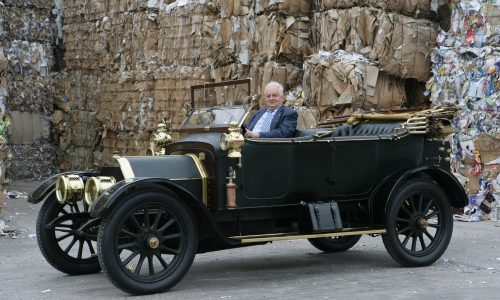 Villafranca di Verona Dedica una Via a Luciano Nicolis: Un Tributo al Fondatore del Museo Nicolis.