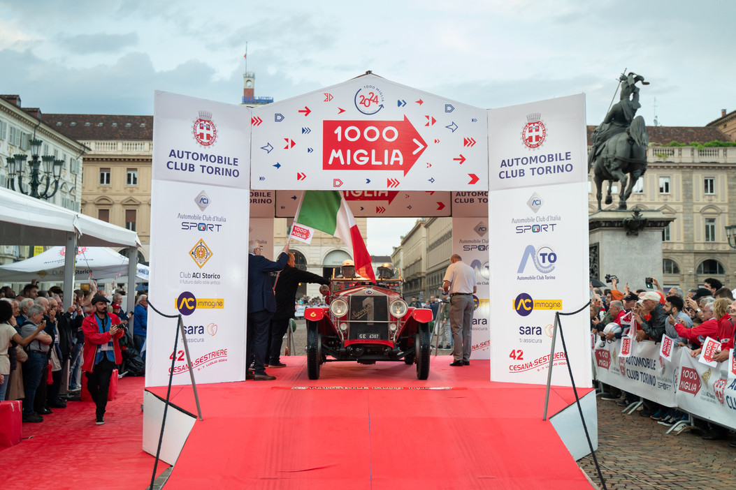 La 1000 Miglia 2024: Da Brescia a Torino, Emozione e Storia.