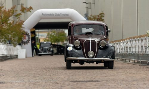 I fratelli Scapolo Trionfano alla Marca Classica su Fiat 508C.