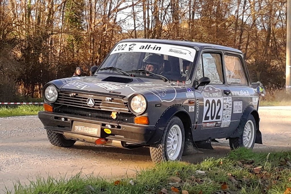 Rally del Brunello Storico 2024: Pierangioli Trionfa tra Emozioni e Colpi di Scena.