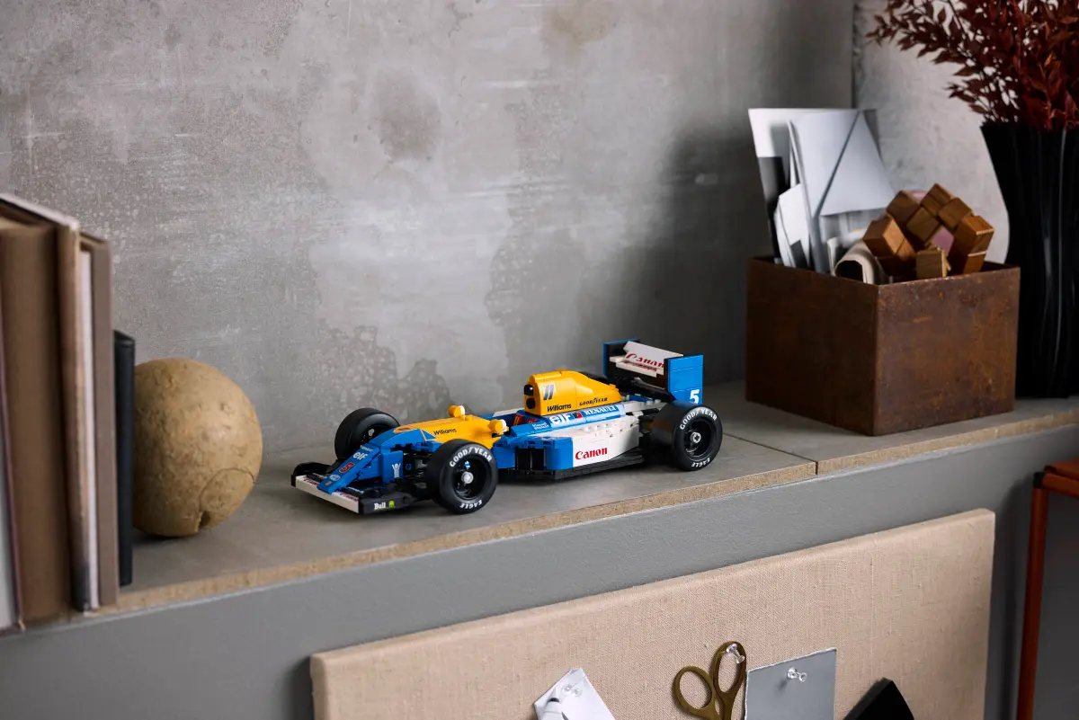 La leggenda della F1® con la Williams Racing FW14B LEGO® Icons!
