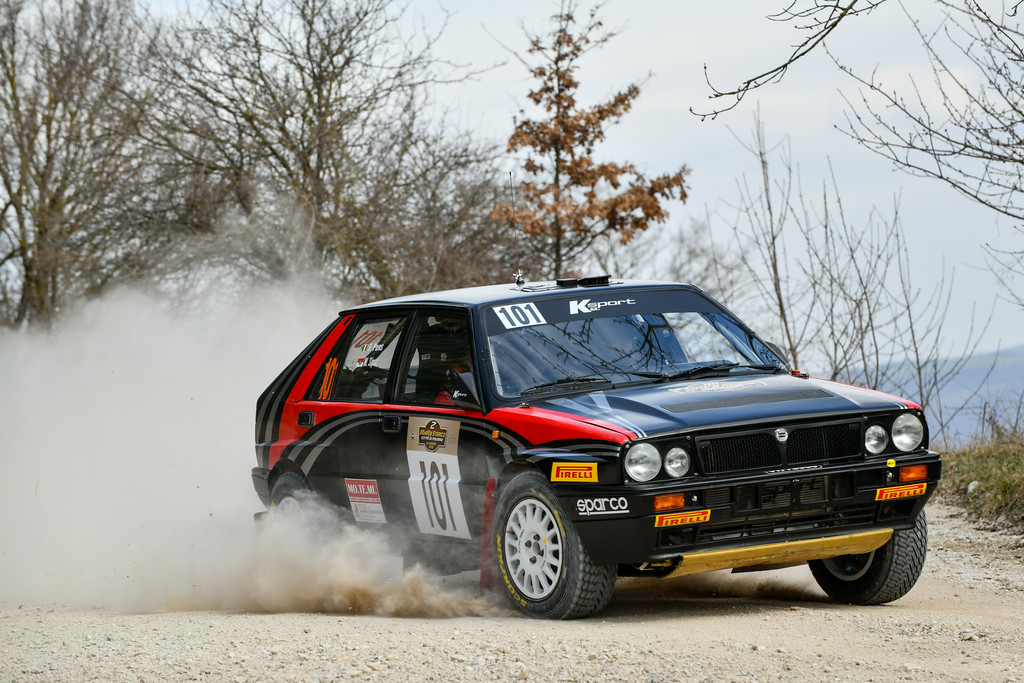Sipsz-Pons trionfano al 2° Rally Storico Città di Foligno, Succi-Graffieti dominano tra le 2 Ruote Motrici.