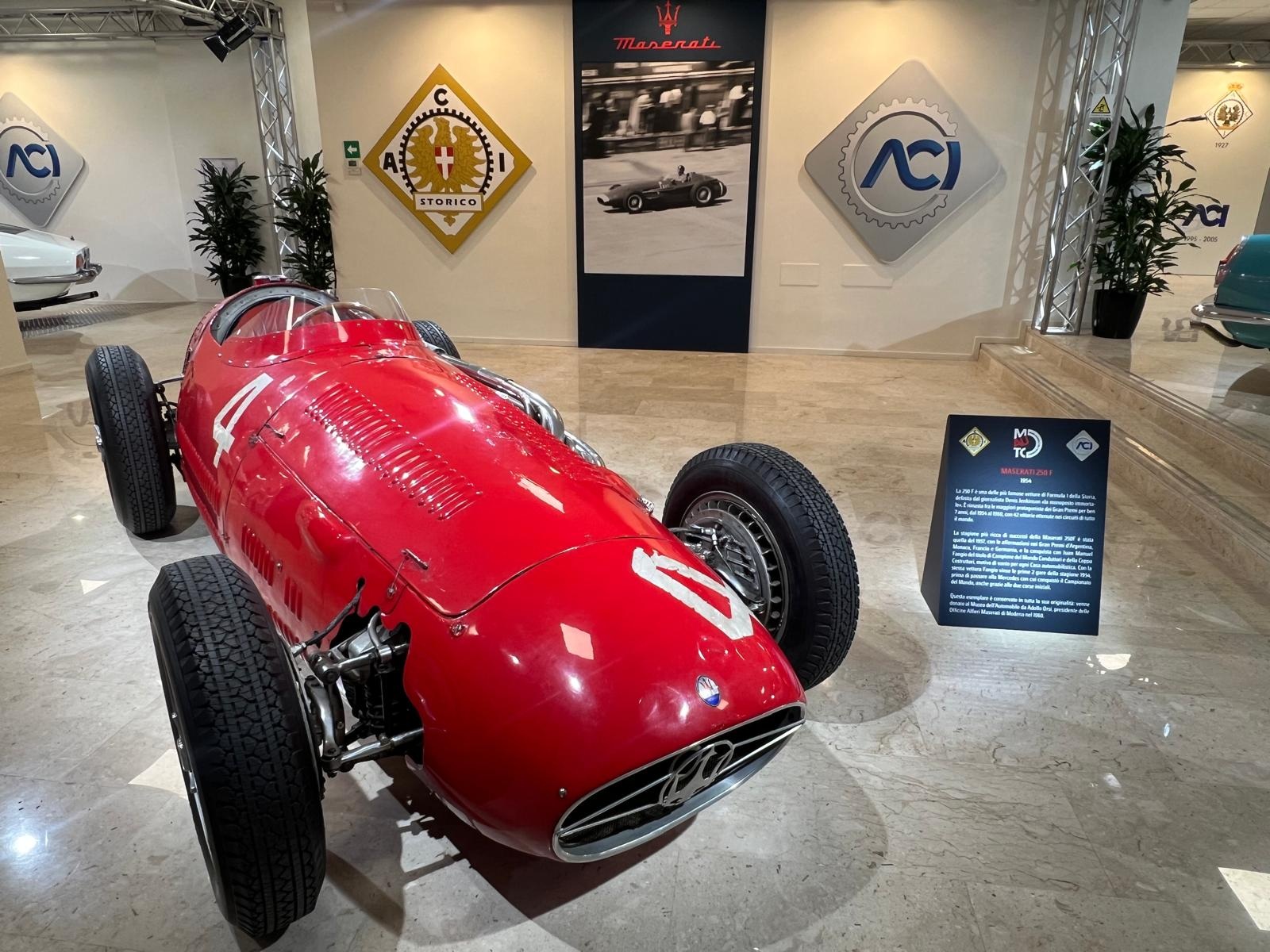 Un viaggio alle origini della velocità: la mostra ACI racconta la storia dell’Italia sportiva.