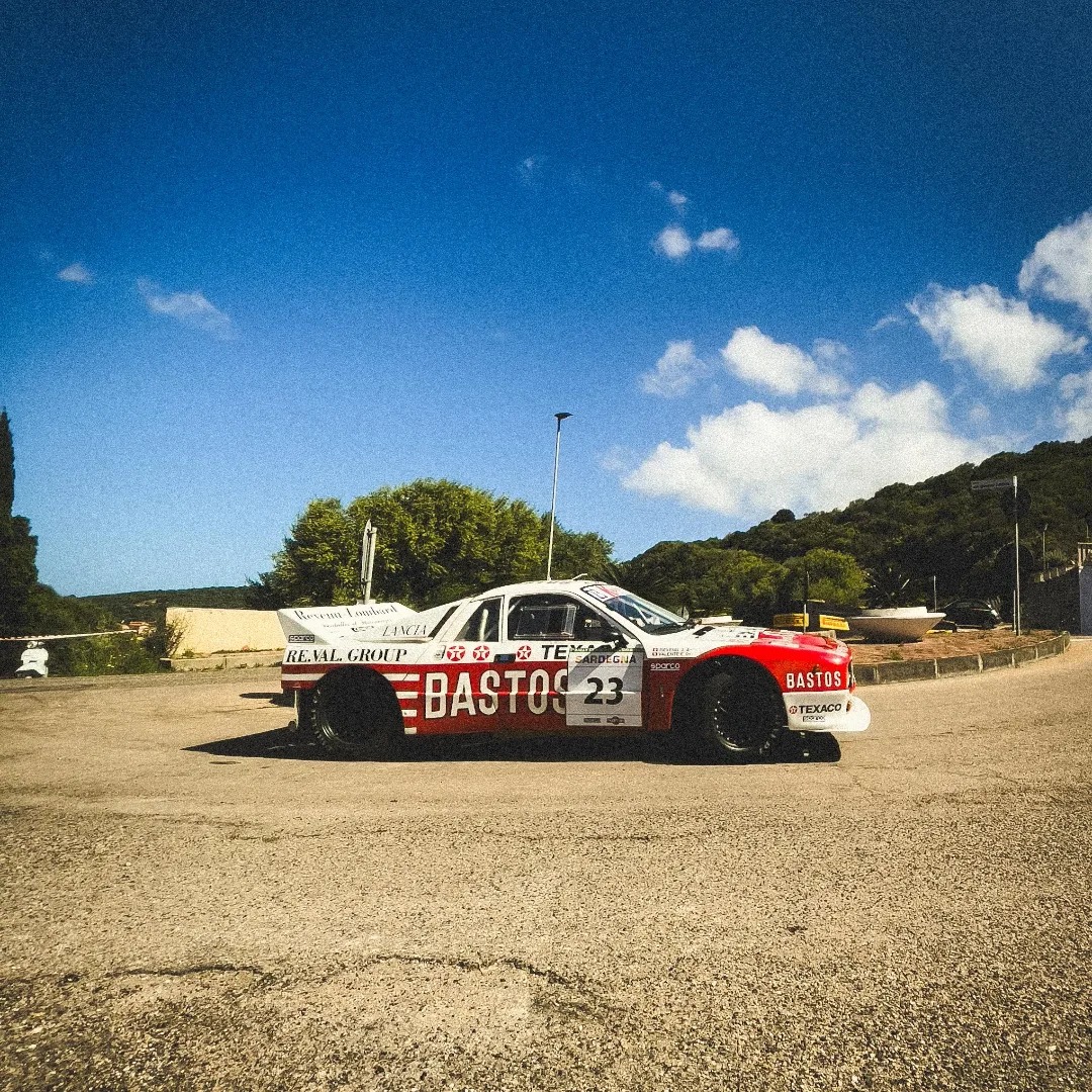 Rally Internazionale Storico Costa Smeralda 2025: tra storia, emozioni e regolarità.