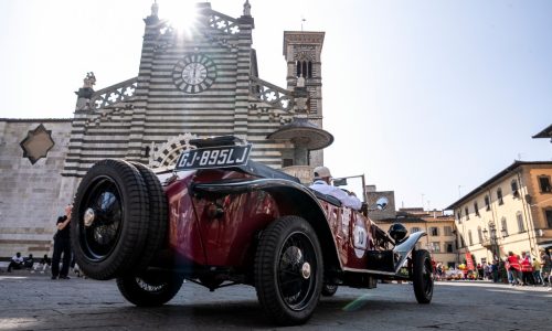1000 Miglia 2025 – Seconda tappa tra memorie storiche e curve appenniniche.
