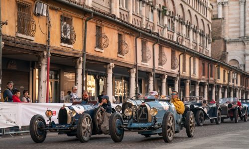 1000 Miglia 2025: la corsa che unisce due mari, cinque giornate e un solo grande amore.