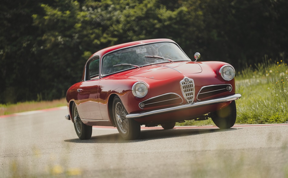 Luna Rossa e Alfa Romeo, il mare e la strada verso la leggenda.
