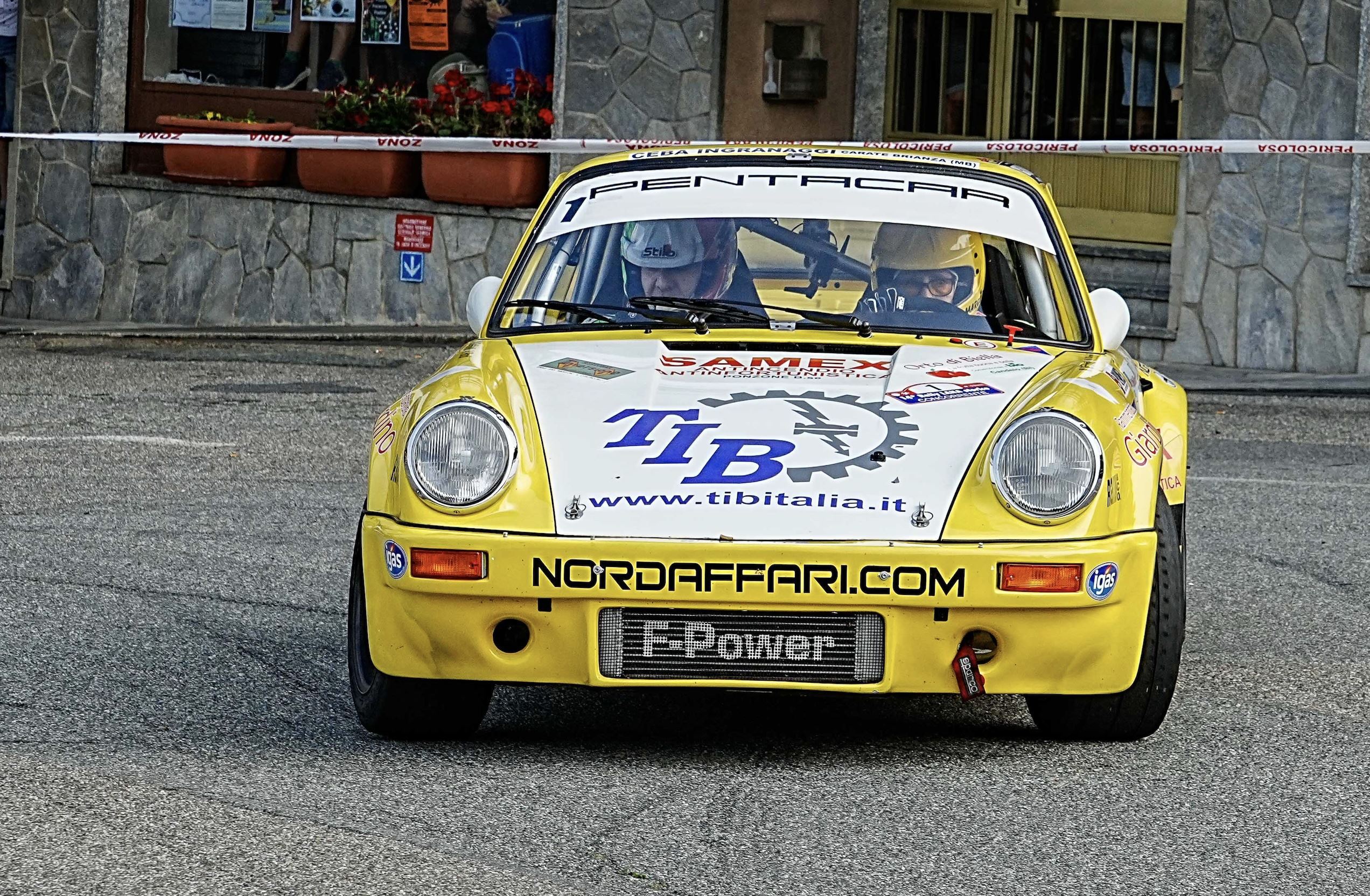 Bertinotti padrone di casa: al Rally Lana Storico la Porsche canta forte.