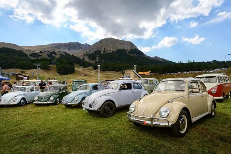 Dal Maggiolino al Bulli: sulle strade del Matese il festival che celebra un’icona senza tempo.