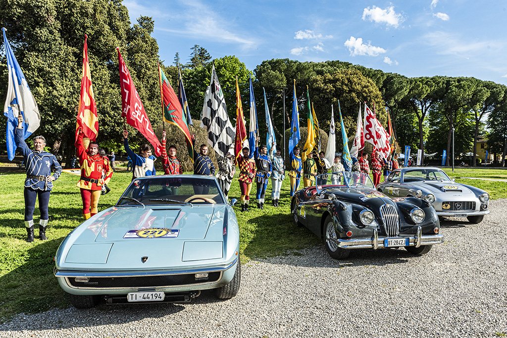 Asi Autogiro d’Italia 2025: da Sanremo a Trieste, un viaggio di 1.500 km tra passione, cultura e paesaggi.
