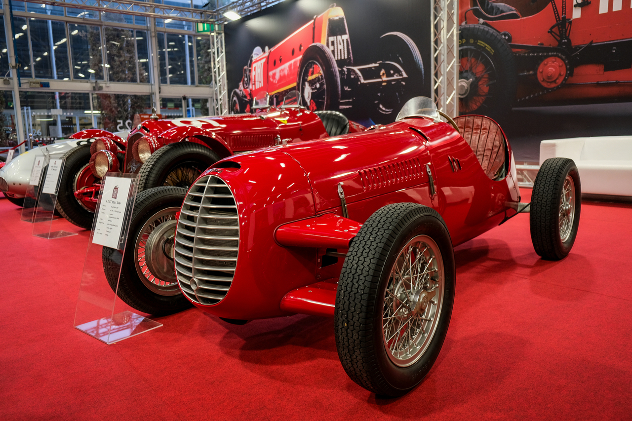 Auto e Moto d’Epoca 2025 – Bologna saluta la sua regina dei motori.