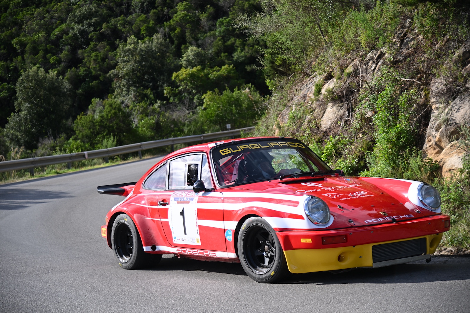 Rallye Elba Storico 2025: Angelo Lombardo trionfa di nuovo nel Trofeo Locman Italy.
