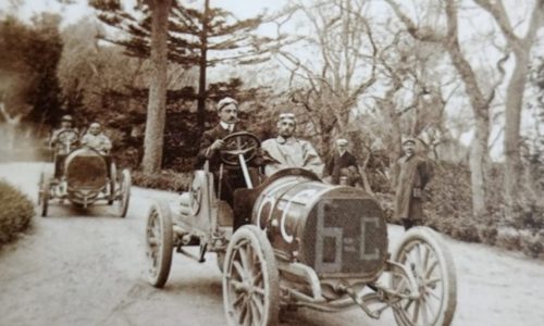 Il mito dell’auto al tempo dei Florio: mostra a Palermo tra arte e velocità.