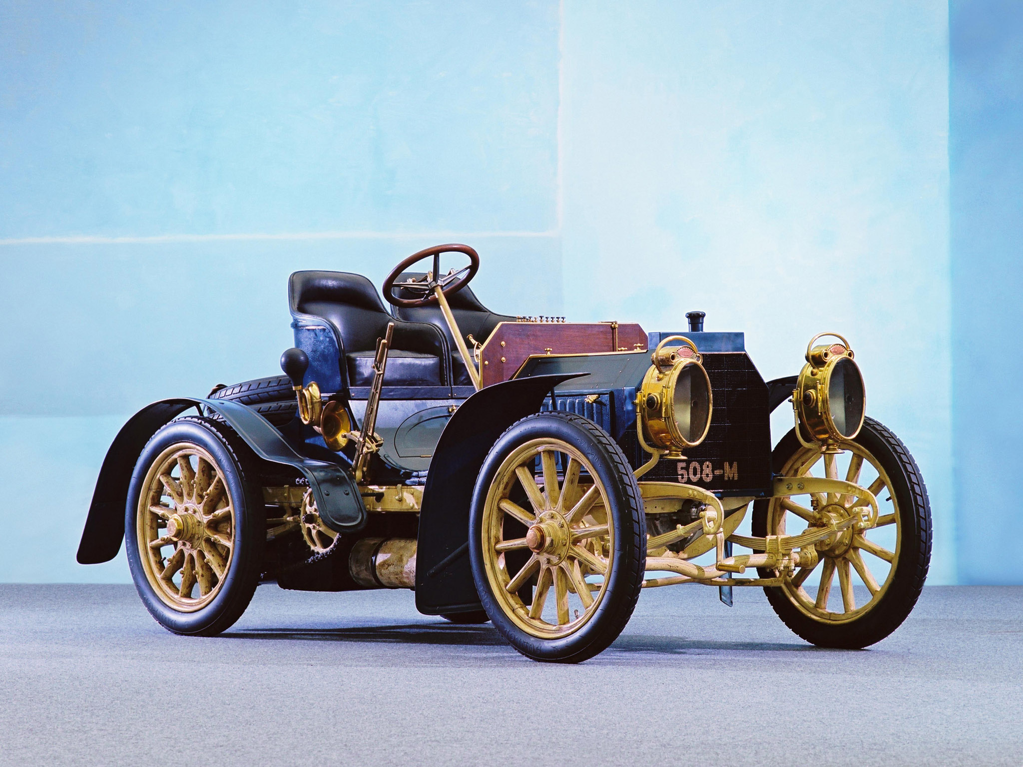 22 novembre 1900 – 22 novembre 2025: la Mercedes 35 Hp celebra 125 anni. La prima auto moderna della storia.