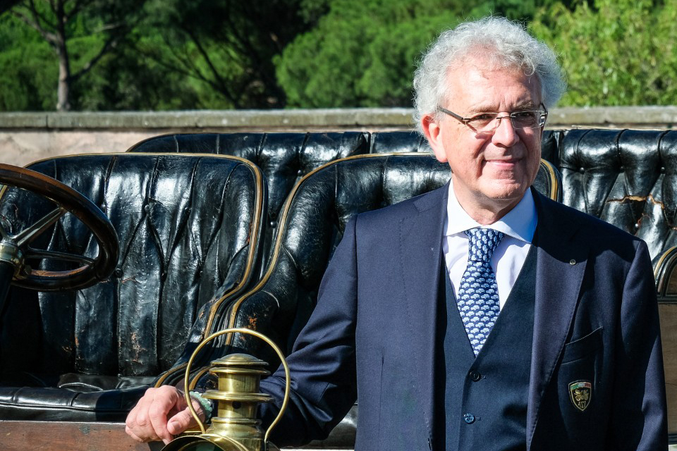 Alberto Scuro alla guida della FIVA: un italiano al vertice del motorismo storico mondiale.